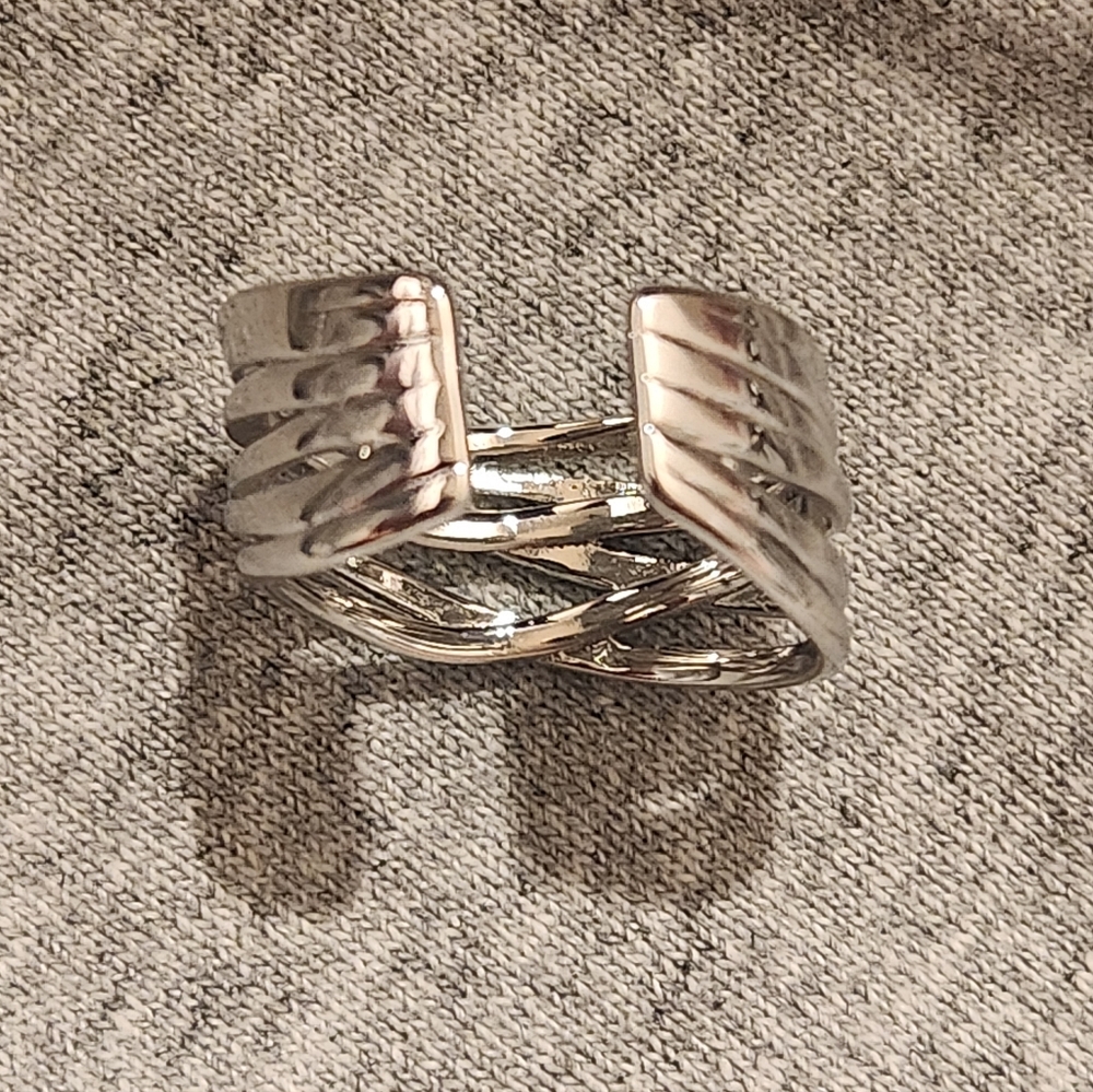 925 Silver Ring ** - Picture 7 of 9